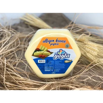 Yeni Yayla Süt Ürünleri Göbek İnek Peyniri 500 gr