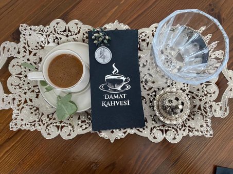 Kidspartim Damat Kahvesi Desenli Kağıt Peçete 1'li
