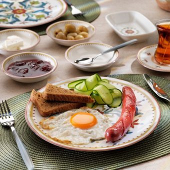 Schafer Vivian 32 Parça 6 Kişilik Çok Renkli Desenli Porselen Kahvaltı Takımı