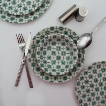 Arna Porselen Point 24 Parça 6 Kişilik Yemek Takımı-Yeşil