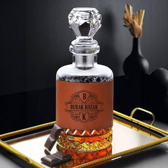 Hediyemen Kapaklı Cam Sürahi 750 ml