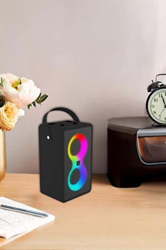 Torima M4401 15 W Radyolu Işıklı Taşınabilir Siyah Bluetooth Hoparlör