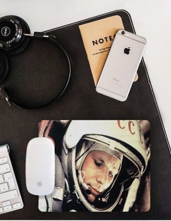 WuW Yuri Gagarin 22x18 cm S Mousepad Beyaz-Siyah