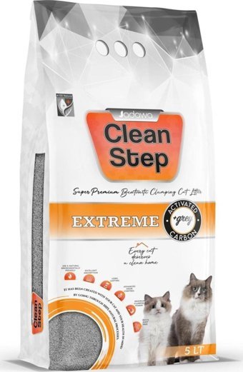 Clean Step Extreme Topaklanan İnce Taneli Aktif Karbonlu Bentonit Kedi Kumu 5 lt