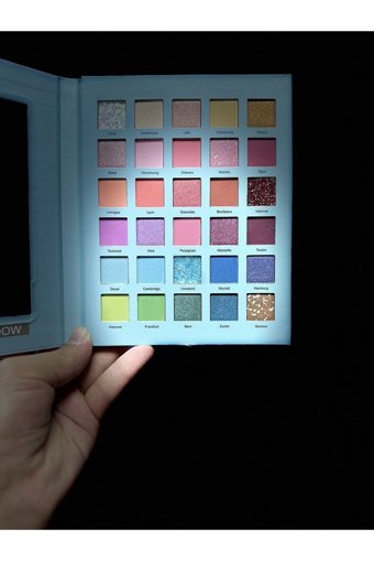 Roesia Rose Cosmetics Beatiful Dermo Toz Mat Far Paleti