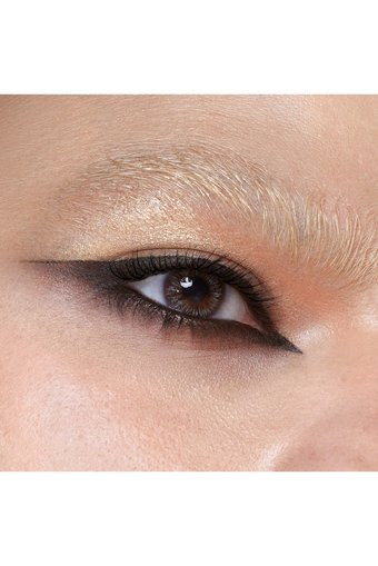 Huda Beauty Empowered Toz Saten Far Paleti