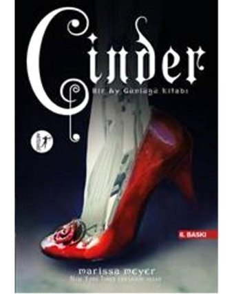 Cinder - Bir Ay Günlüğü Kitabı - Marissa Meyer - Artemis Yayınları