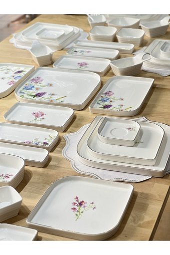 Onedekor Fleur Desenli 46 Parça 6 Kişilik Porselen Kahvaltı Takımı Beyaz