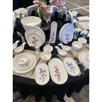 Şirin Eşyalarım Flora Desenli 45 Parça 6 Kişilik Porselen Kahvaltı Takımı Beyaz