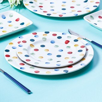 Karaca Canvas Yuvarlak Desenli 18 Parça 6 Kişilik Stoneware Kahvaltı Takımı Beyaz