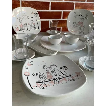 Keramika Tatlı Düş Kare Desenli 19 Parça 4 Kişilik Seramik Kahvaltı Takımı Beyaz