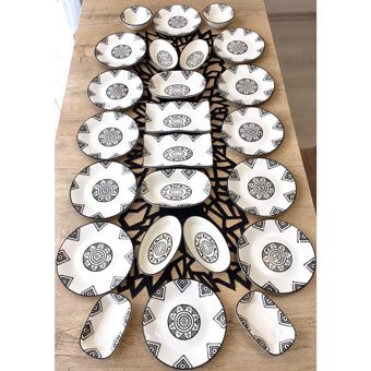 Venüs Home Kilim Desenli 24 Parça 12 Kişilik Seramik Kahvaltı Takımı Beyaz-Siyah