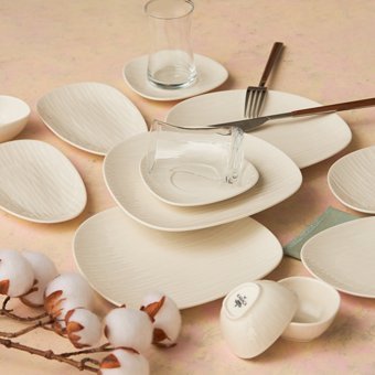 Karaca Oyster Oval 26 Parça 6 Kişilik Porselen Kahvaltı Takımı Beyaz
