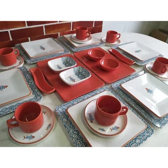 Keramika Koi Af Kare Desenli 32 Parça 6 Kişilik Seramik Kahvaltı Takımı Çok Renkli
