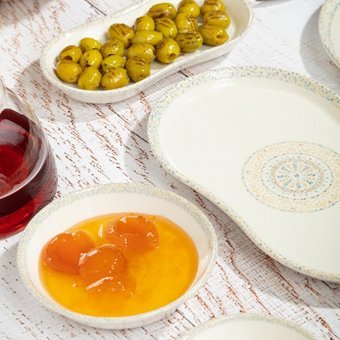 Bernardo Novella Yuvarlak Desenli 26 Parça 6 Kişilik Porselen Kahvaltı Takımı Beyaz