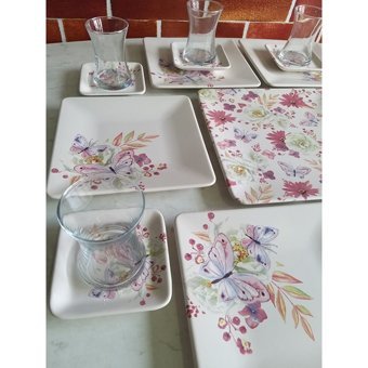 Keramika Bahar Kare Desenli 19 Parça 6 Kişilik Seramik Kahvaltı Takımı Beyaz-Pembe