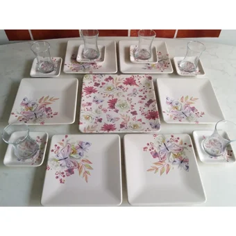 Keramika Bahar Kare Desenli 19 Parça 6 Kişilik Seramik Kahvaltı Takımı Beyaz-Pembe