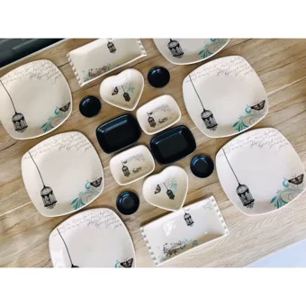 Keramika Retro Kalp-Kare Desenli 18 Parça 6 Kişilik Seramik Kahvaltı Takımı Beyaz