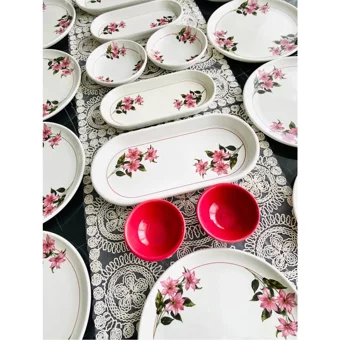 Venüs Home Decoratıon Kar Çiçeği Desenli 22 Parça 12 Kişilik Seramik Kahvaltı Takımı Fuşya