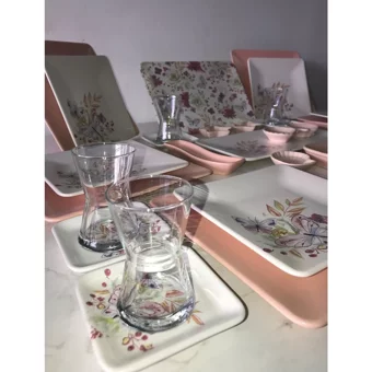 Keramika Bahar Kare Desenli 37 Parça 6 Kişilik Seramik Kahvaltı Takımı Beyaz-Pembe