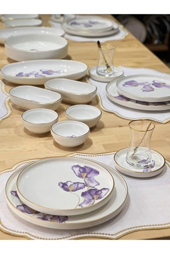 Onedekor Modern Gold Lotus Desenli 43 Parça 6 Kişilik Seramik Kahvaltı Takımı Beyaz