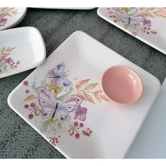 Keramika Kelebek Kare Desenli 23 Parça 6 Kişilik Seramik Kahvaltı Takımı Çok Renkli