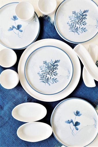 Gulhanıle Blue Magic Yuvarlak Desenli 13 Parça 4 Kişilik Seramik Kahvaltı Takımı Beyaz