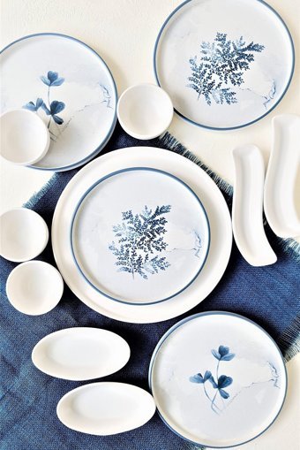 Gulhanıle Blue Magic Yuvarlak Desenli 13 Parça 4 Kişilik Seramik Kahvaltı Takımı Beyaz