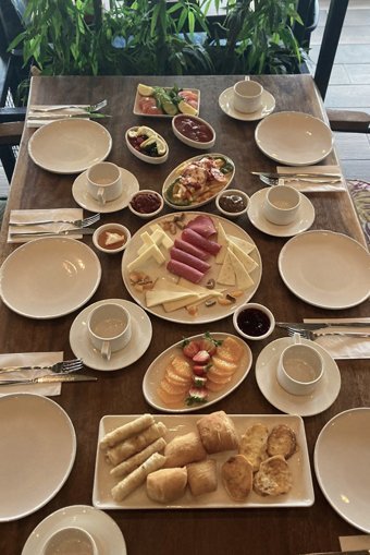 Kütahya Porselen Chef Taste Of 35 Parça 6 Kişilik Porselen Kahvaltı Takımı Beyaz