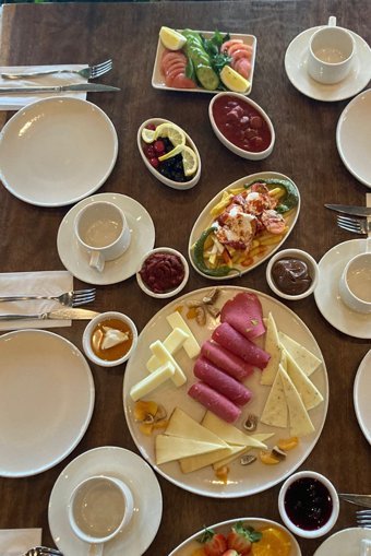 Kütahya Porselen Chef Taste Of 35 Parça 6 Kişilik Porselen Kahvaltı Takımı Beyaz