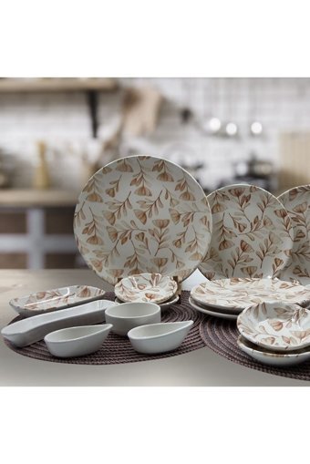 Arna Porselen Flower Karamel Yuvarlak Desenli 19 Parça 4 Kişilik Porselen Kahvaltı Takımı Bej