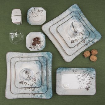 Güral Porselen Kare Bone Desenli 16 Parça 2 Kişilik Bone Porselen Kahvaltı Takımı Çok Renkli