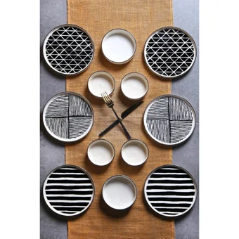 Kitchen Life Evil Eyes Desenli 12 Parça 6 Kişilik Seramik Kahvaltı Takımı Beyaz-Siyah