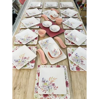Keramika Bahar Kare Desenli 39 Parça 12 Kişilik Seramik Kahvaltı Takımı Çok Renkli