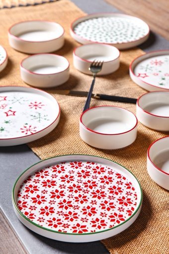 Kitchen Life Christmass Desenli 12 Parça 6 Kişilik Seramik Kahvaltı Takımı Çok Renkli