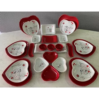 Keramika Peri Masalı Kalp Desenli 26 Parça 6 Kişilik Seramik Kahvaltı Takımı Beyaz-Kırmızı
