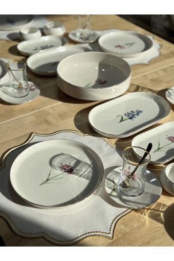 Onedekor Pure Fleur Desenli 35 Parça 6 Kişilik Porselen Kahvaltı Takımı Çok Renkli