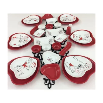 Keramika Kalp Peri Masalı Kalp Desenli 32 Parça 6 Kişilik Seramik Kahvaltı Takımı Beyaz-Kırmızı