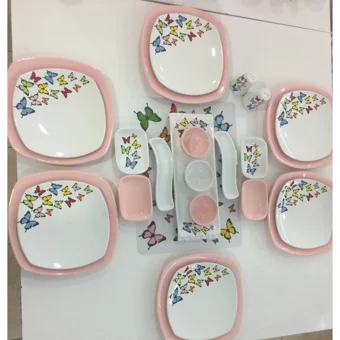 Keramika Kelebek Kare Desenli 24 Parça 6 Kişilik Seramik Kahvaltı Takımı Açık Pembe