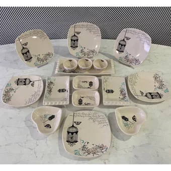 Keramika Retro Kalp-Kare Desenli 16 Parça 6 Kişilik Seramik Kahvaltı Takımı Beyaz