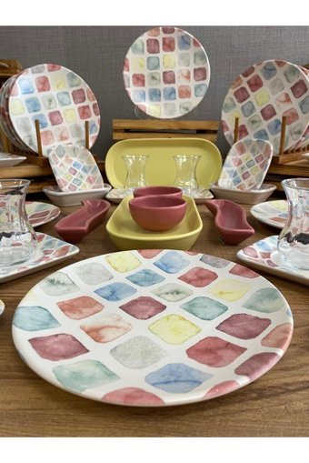 Demet Çeyiz Colors Yuvarlak Desenli 46 Parça 12 Kişilik Stoneware Kahvaltı Takımı Çok Renkli