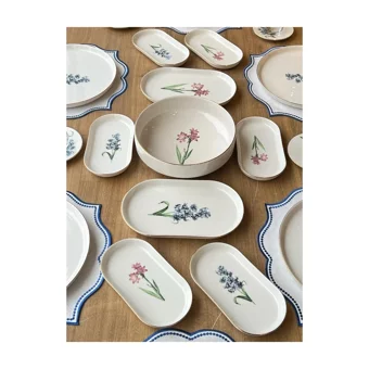 Rossev Pure Fleur Lavender Desenli 39 Parça 6 Kişilik Porselen Kahvaltı Takımı Beyaz