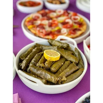 Şirin Eşyalarım 28 Parça 6 Kişilik Porselen Kahvaltı Takımı Beyaz