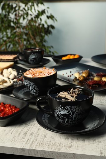 Keramika Tea Time Desenli 26 Parça 6 Kişilik Seramik Kahvaltı Takımı Siyah