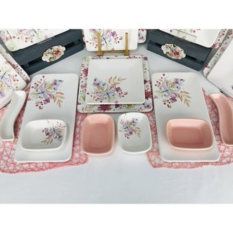 Keramika Bahar Kare Desenli 20 Parça 6 Kişilik Seramik Kahvaltı Takımı Beyaz-Pembe