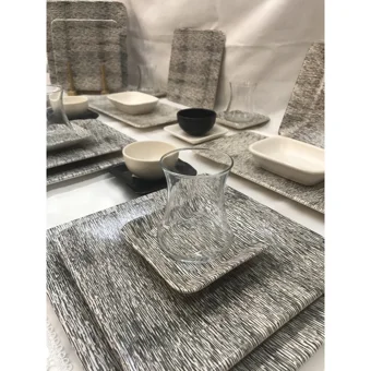 Keramika Kare Kare Desenli 34 Parça 6 Kişilik Seramik Kahvaltı Takımı Çok Renkli