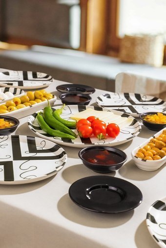Şura Mutfak Stackable Desenli 21 Parça 6 Kişilik Seramik Kahvaltı Takımı Siyah