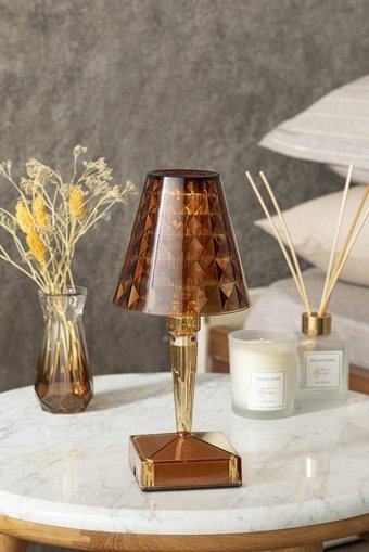 English Home Brilliant Amber Tekli Plastik Tek Ayak Abajur Amber