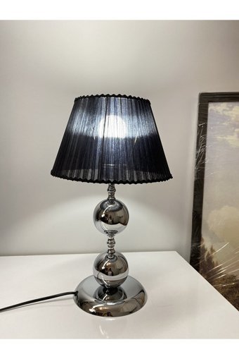Asellus Munis Exclusive Gümüş Krom Tekli Metal Tek Ayak Abajur Beyaz