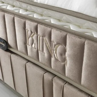 Armis King 150 x 200 cm Yataklı Başlıklı Çift Kişilik Sandıklı Baza Seti Krem